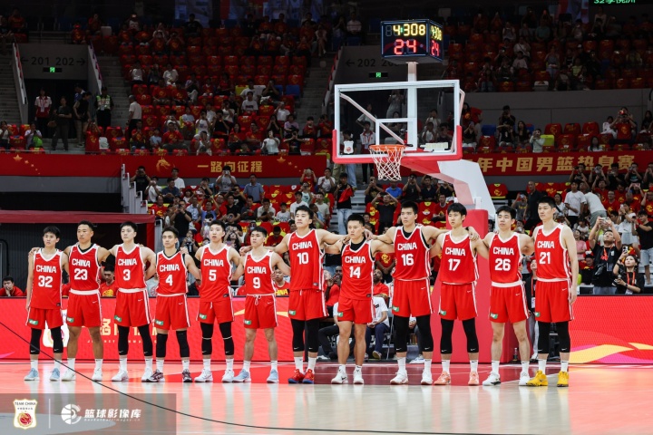 媒体人：我们并没有抢到开局 锋线火线复出但内线优势没发挥出来